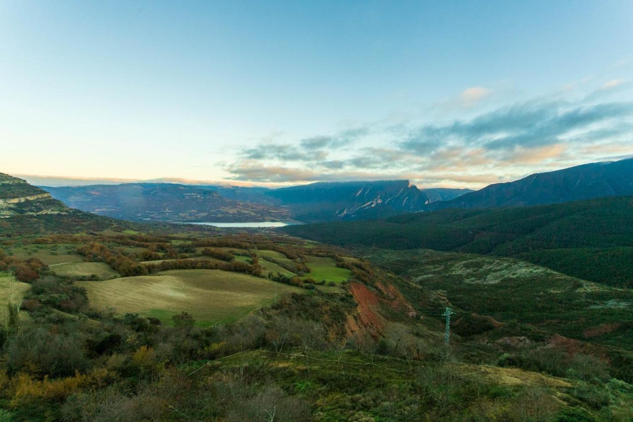 Casa Sanui. Apartaments Turistics Rurals Estorm Bagian luar foto