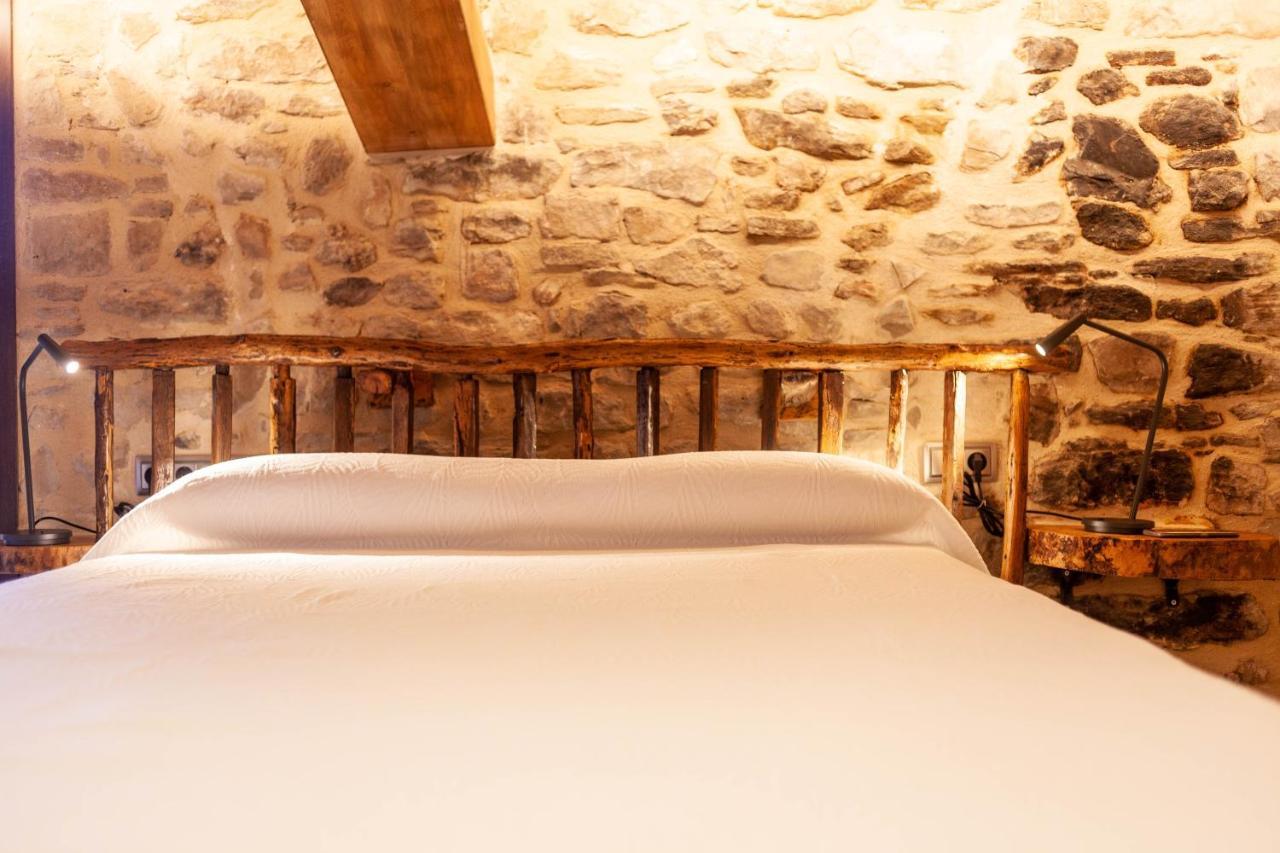 Casa Sanui. Apartaments Turistics Rurals Estorm Bagian luar foto