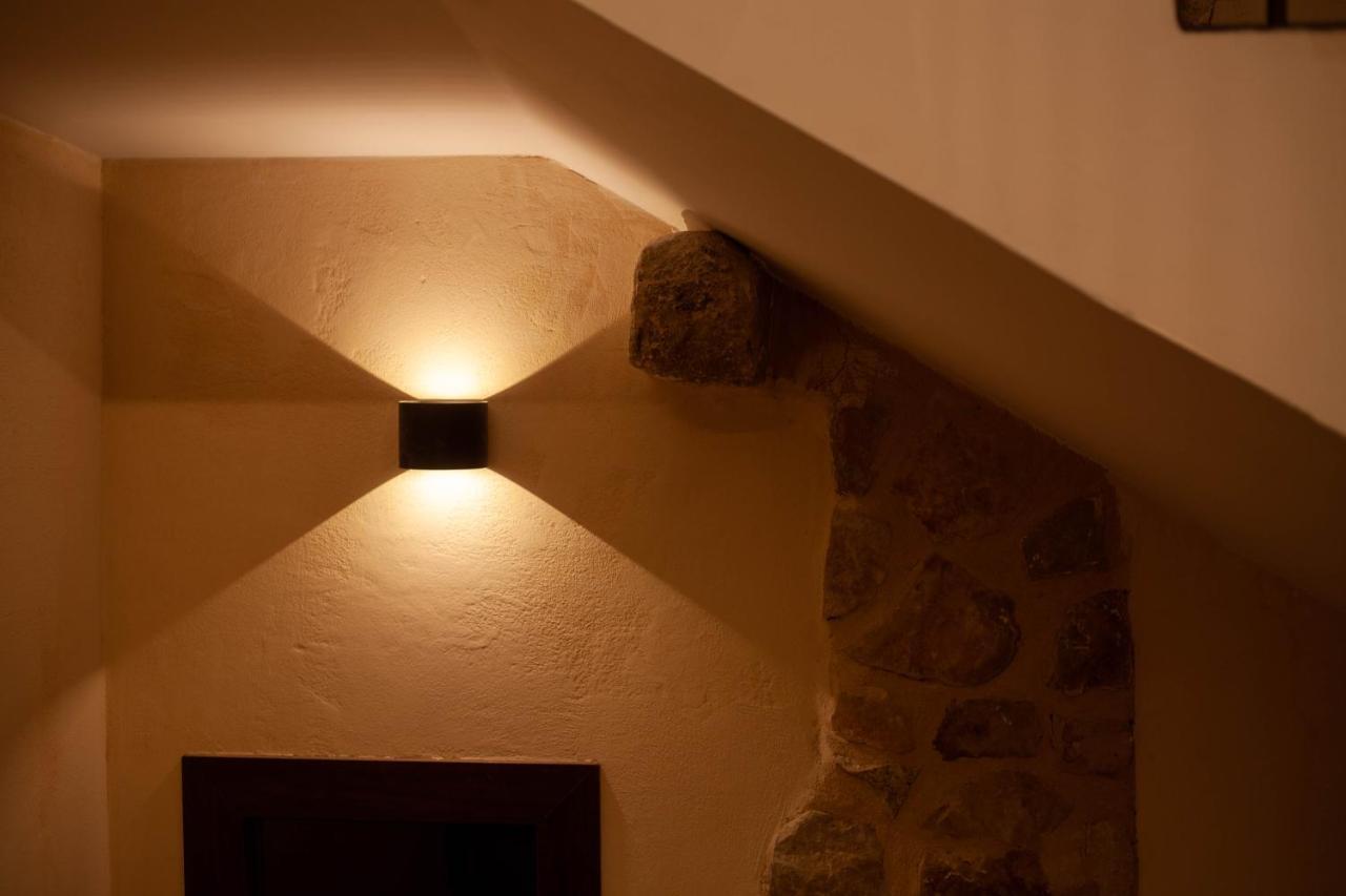 Casa Sanui. Apartaments Turistics Rurals Estorm Bagian luar foto