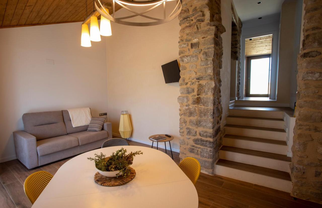 Casa Sanui. Apartaments Turistics Rurals Estorm Bagian luar foto