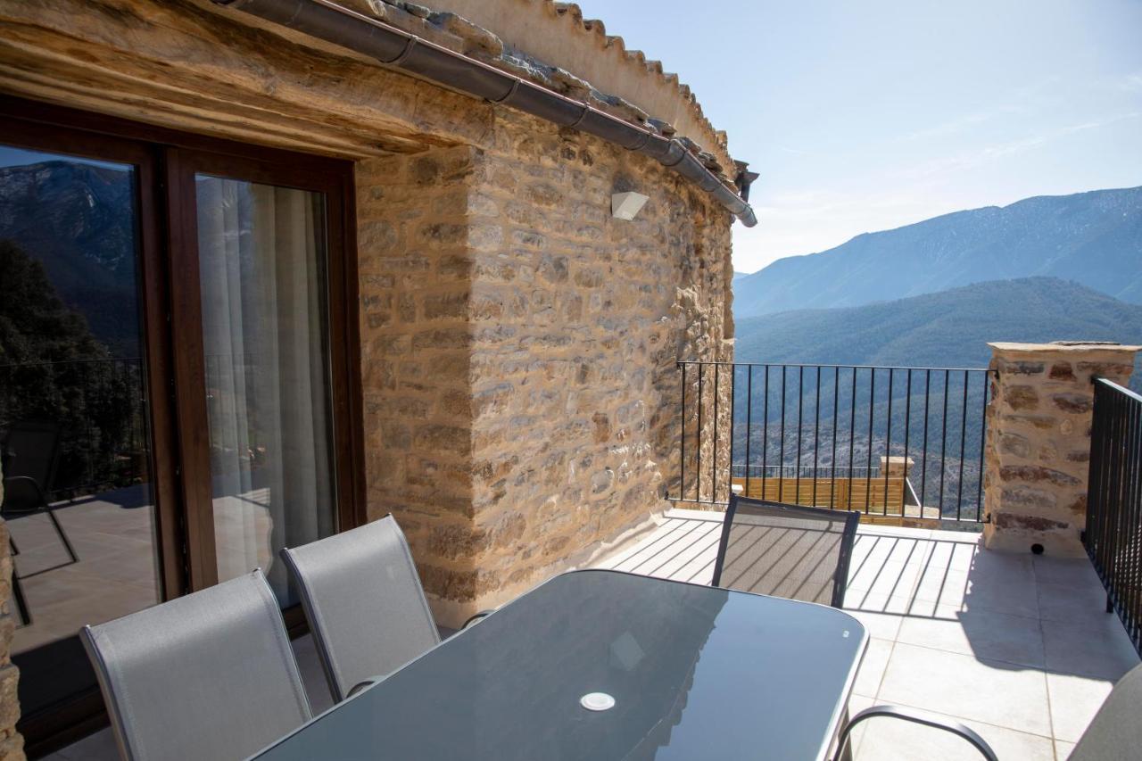 Casa Sanui. Apartaments Turistics Rurals Estorm Bagian luar foto