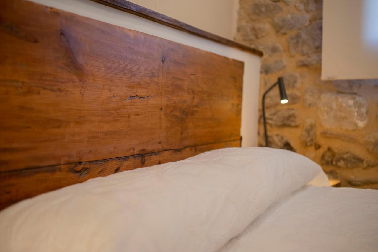 Casa Sanui. Apartaments Turistics Rurals Estorm Bagian luar foto