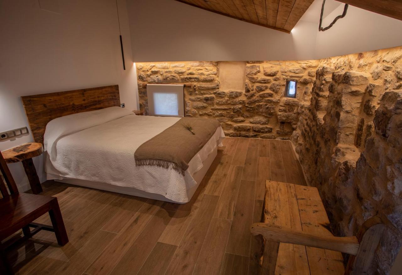 Casa Sanui. Apartaments Turistics Rurals Estorm Bagian luar foto
