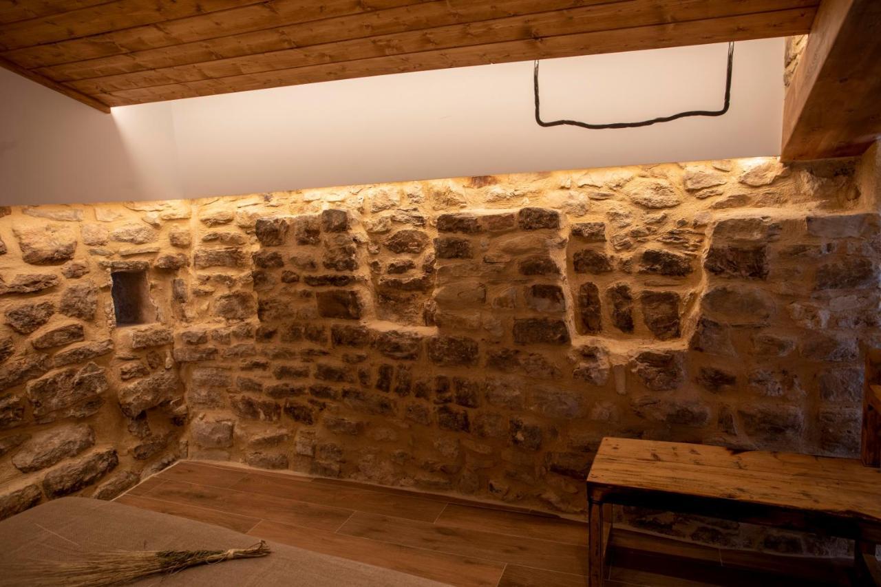 Casa Sanui. Apartaments Turistics Rurals Estorm Bagian luar foto